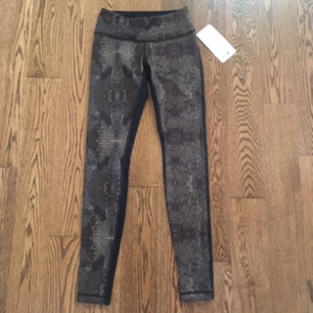 Lululemon Wunder Under 3d Print Size 4, Nwt - image 2
